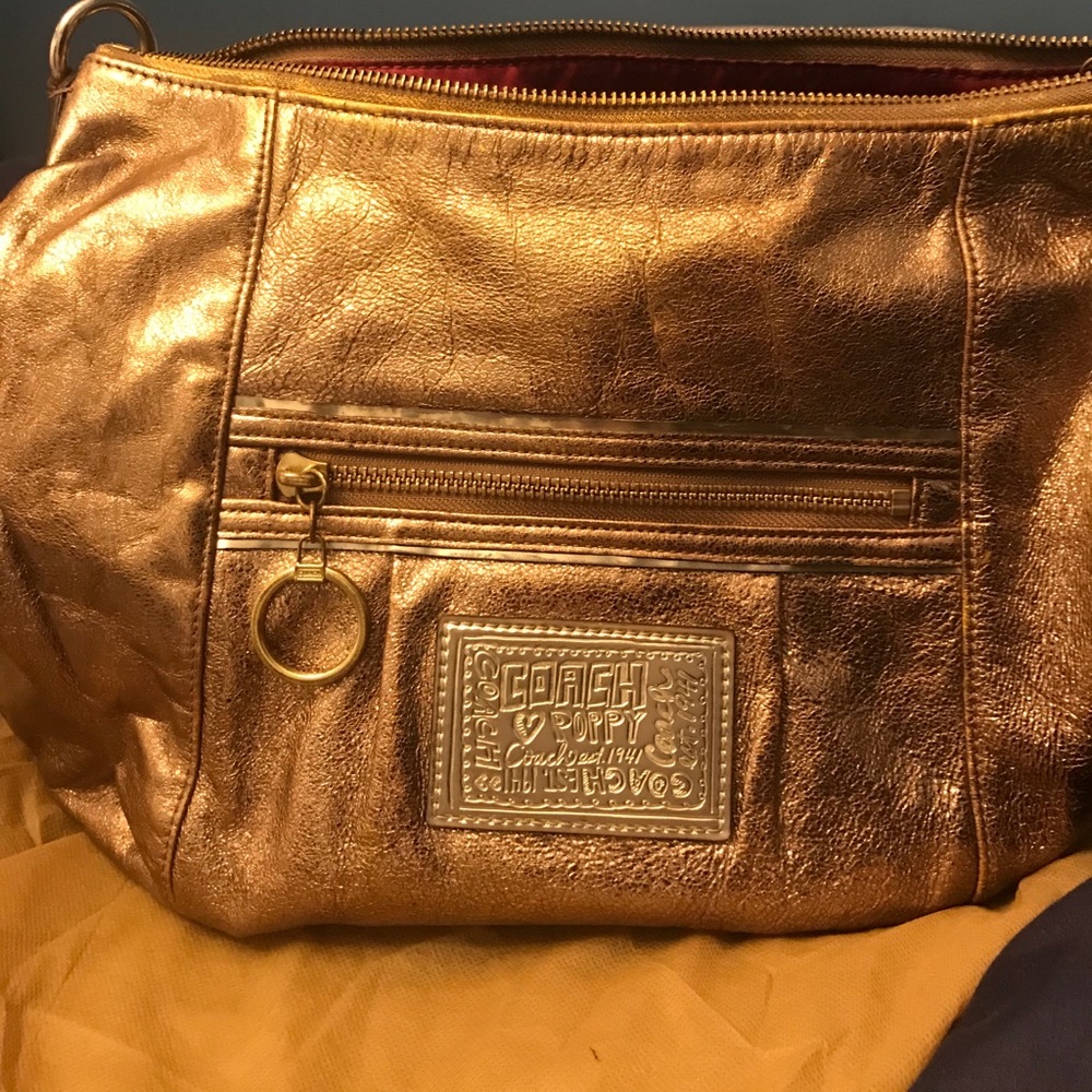 Authentic Coach shoulder bag